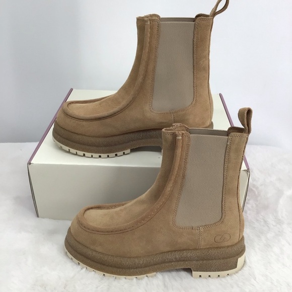 CALIA SAMIE Moc Toe Pull-On Style Suede Leather Boots NWT Tan Winter Size 7 - Picture 3 of 12